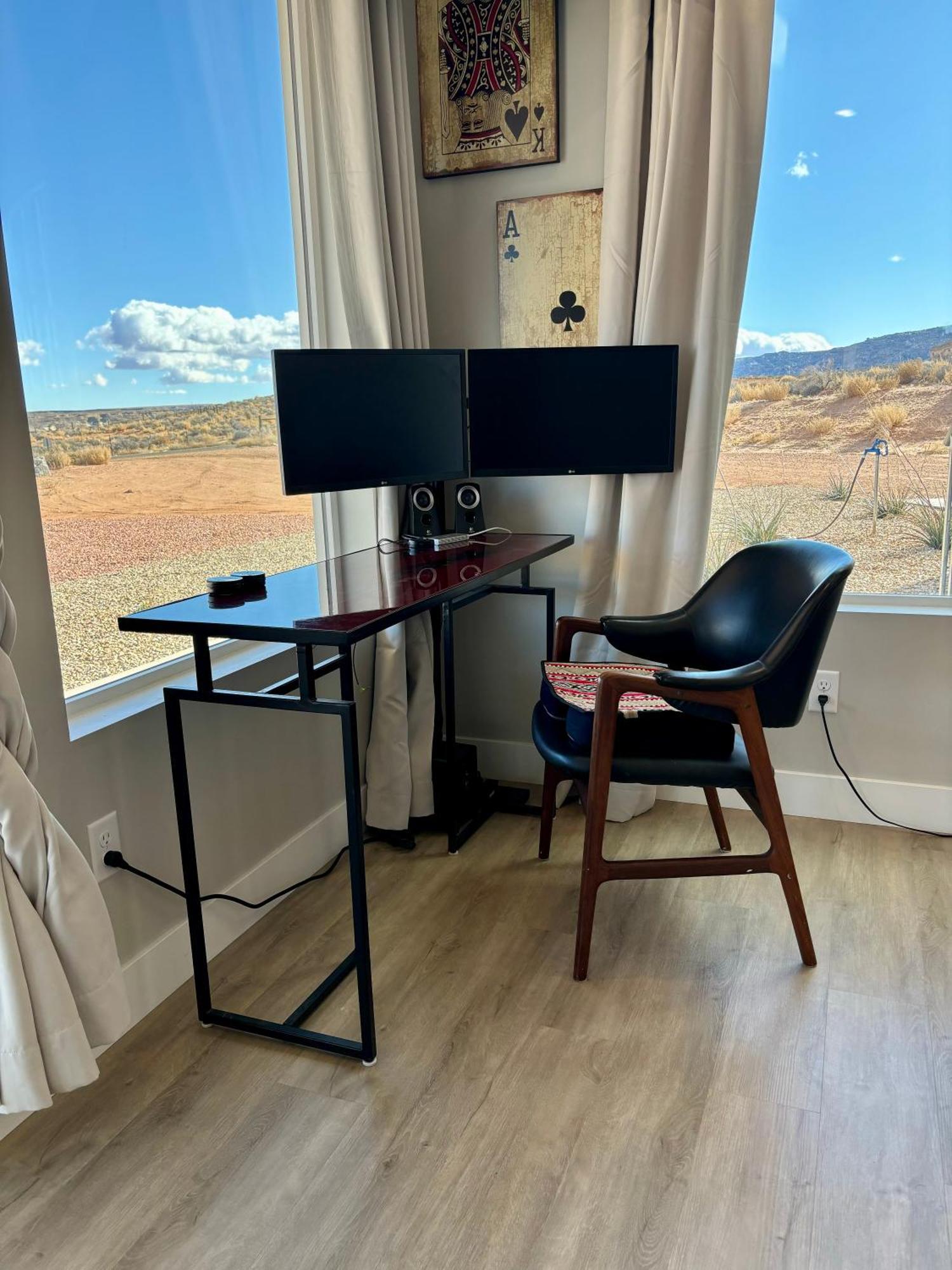 Page Arizona Border Town- Crimson Suite, Desert Canyon Getaway With Views ビッグ・ウォーター エクステリア 写真