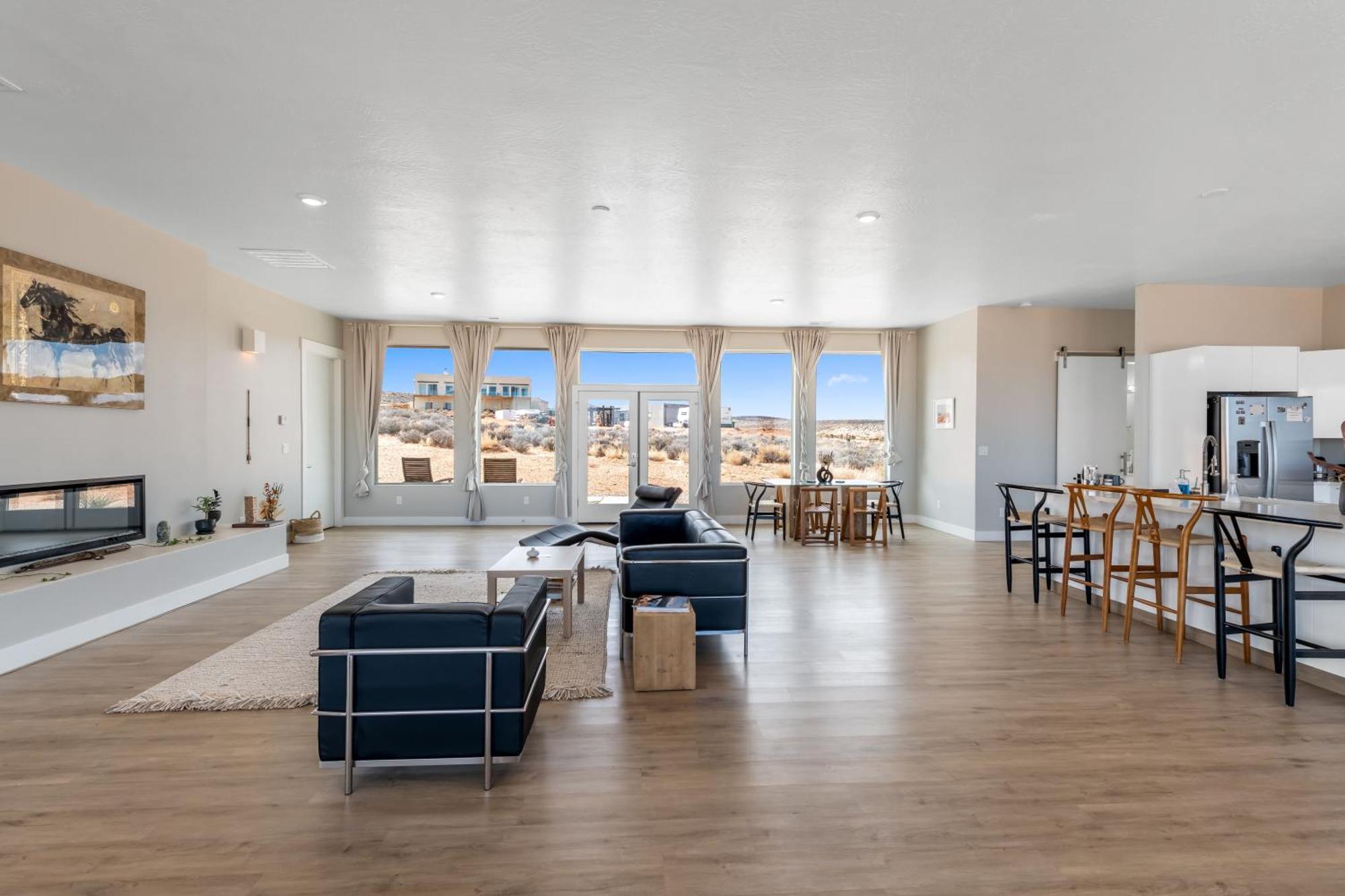 Page Arizona Border Town- Crimson Suite, Desert Canyon Getaway With Views ビッグ・ウォーター エクステリア 写真